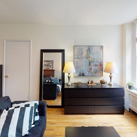 Cozy Place In Midtown Nyc New York City Exterior photo